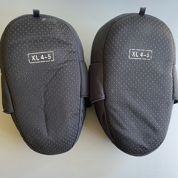 GUC Star Wars Darth Vader Kid Slippers sz 4 - Picture 2 of 3